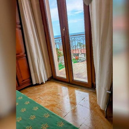 Paradiso Hotel Ristorante Riaci Capo Eksteriør bilde