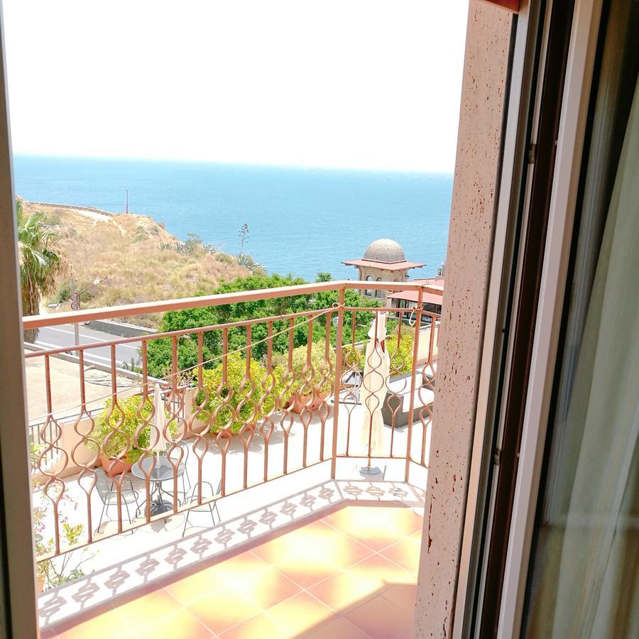 Paradiso Hotel Ristorante Riaci Capo Eksteriør bilde